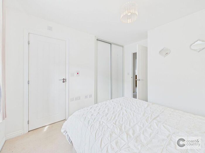 3 Bedroom Detached House For Sale In Burnet Road, Newton Abbot, TQ12