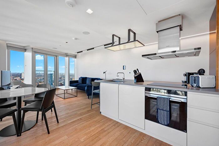 2 Bedroom Flat To Rent In Manhattan Loft Gardens, International Way, London, E20