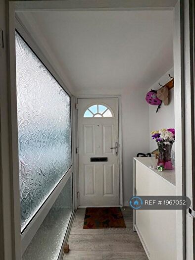 4 Bedroom Terraced House To Rent In Fairwater Drive, Reading, RG5