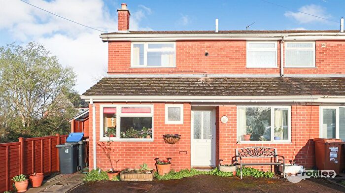 3 Bedroom Semi-Detached House For Sale In Station Road, Higham-On-The-Hill, Nuneaton, CV13