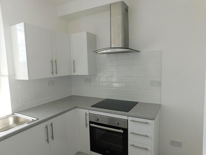 1 Bedroom Flat To Rent In Broadway, Sheerness, ME12