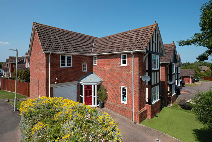 4 Bedroom Detached House For Sale In Hillside Road, Whitstable, Kent, CT5