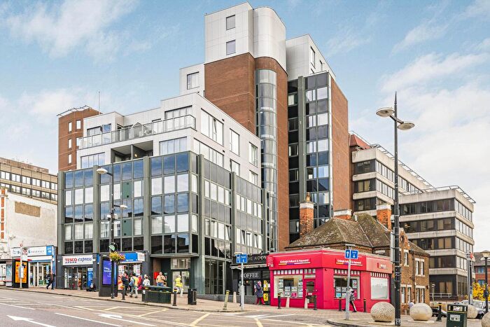 1 Bedroom Flat For Sale In High Street, Bromley, BR1