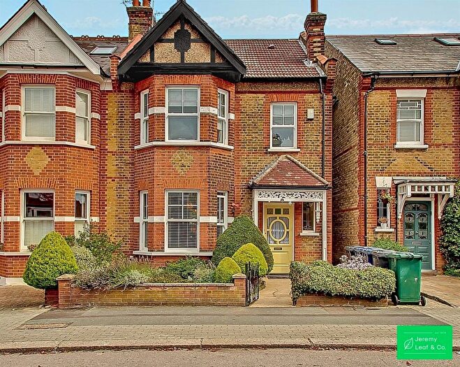 1 Bedroom Flat For Sale In Ashurst Road, London, N12