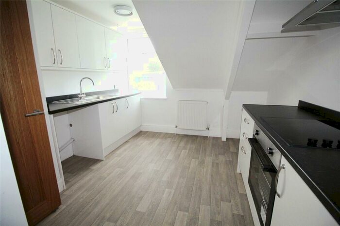 1 Bedroom Flat To Rent In Alma Road, Plymouth, Devon, PL3