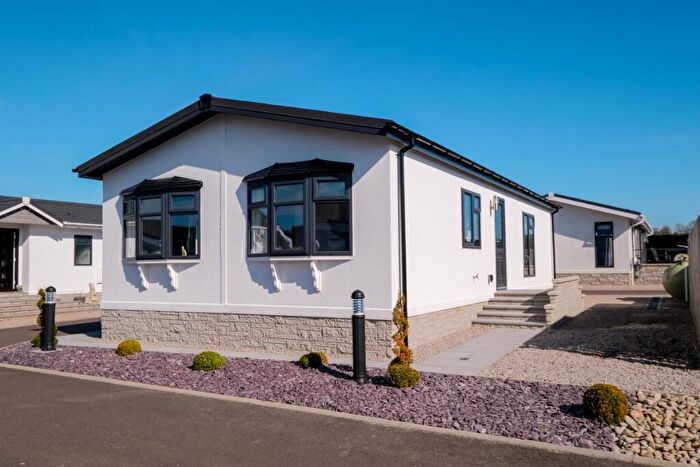 2 Bedroom Park Home For Sale In Nia Roo Residential Park, Newmachar, AB21