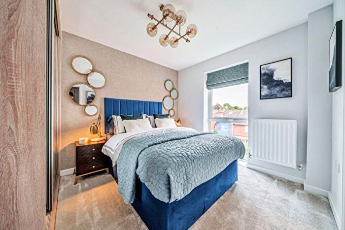 4 Bedroom Terraced House For Sale In Bluebell Way, Whiteley, Fareham, PO15
