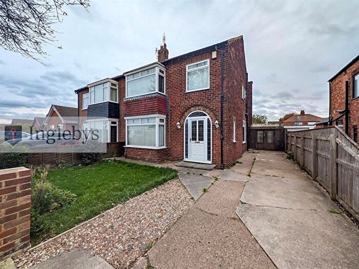 3 Bedroom Semi Detached House For Sale In Stirling Road, Redcar, TS10