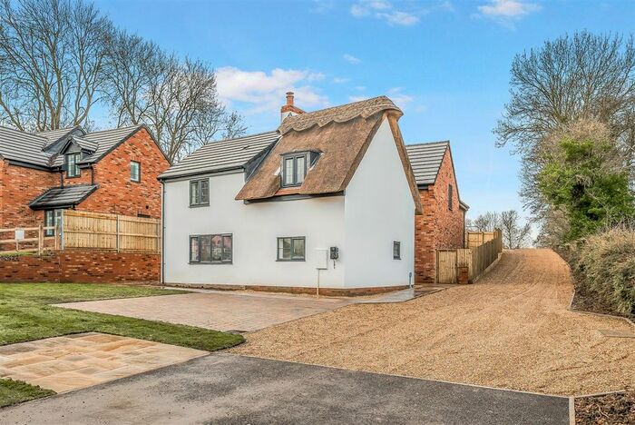 4 Bedroom Property For Sale In Spring Hill, Little Staughton, Bedford, MK44