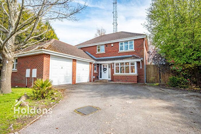 4 Bedroom Detached House For Sale In Tudor Road, Penwortham, PR1