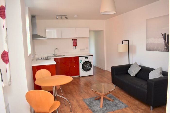 1 Bedroom Flat To Rent In Apartment, Nantwich Road, CW2