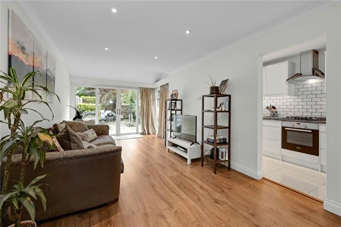 3 Bedroom Terraced House To Rent In Alexandra Close, Walton-on-Thames, Surrey, KT12