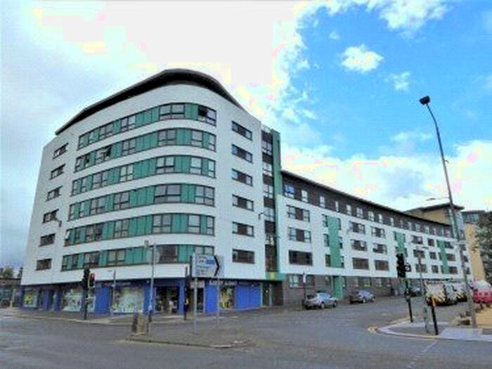 2 Bedroom Flat To Rent In Moir Street, Glasgow, G1