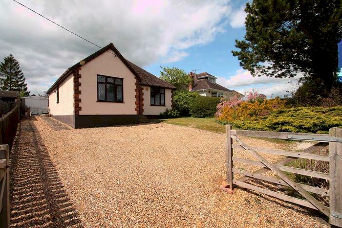 3 Bedroom Detached Bungalow For Sale In Leighton Road, Edlesborough, Buckinghamshire, LU6