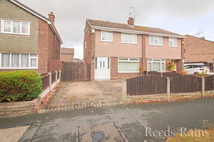 3 Bedroom Semi-Detached House For Sale In Randle Meadow, Great Sutton, Ellesmere Port, Cheshire, CH66