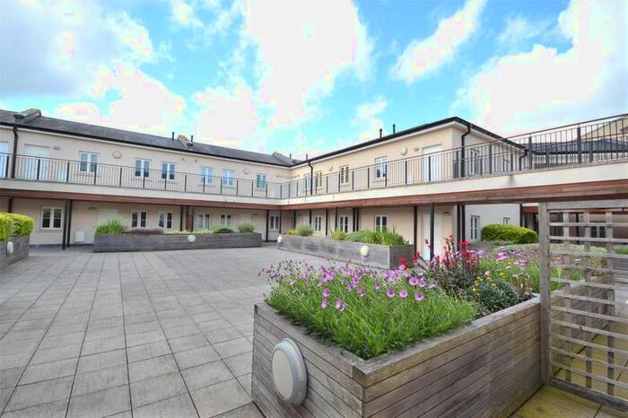 2 Bedroom Flat To Rent In Philip House, 2 Philip Street, Bath, Somerset, BA1