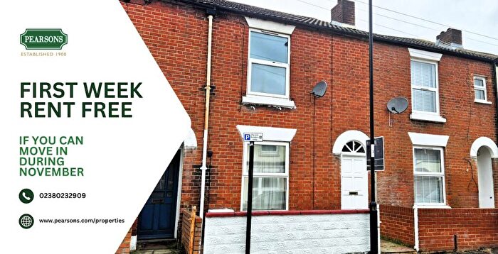 3 Bedroom House To Rent In Inner Avenue, SO14