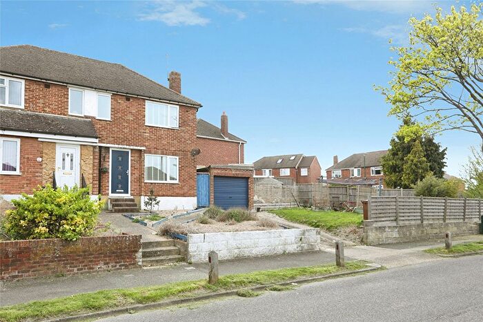 2 Bedroom End Terrace House For Sale In Barberry Avenue, Chatham, Kent, ME5