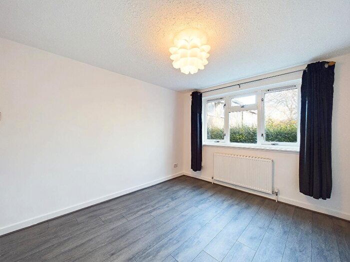 1 Bedroom Flat To Rent In Wardlaw Crescent, Murray, East Kilbride, South Lanarkshire, G75