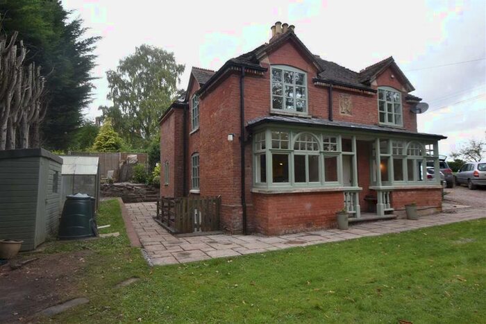 3 Bedroom Detached House To Rent In Parkway, Ledbury, Herefordshire HR8