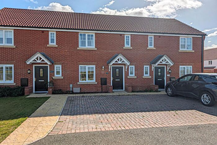3 Bedroom Terraced House For Sale In Bluebell Drive, Exning, Newmarket, CB8