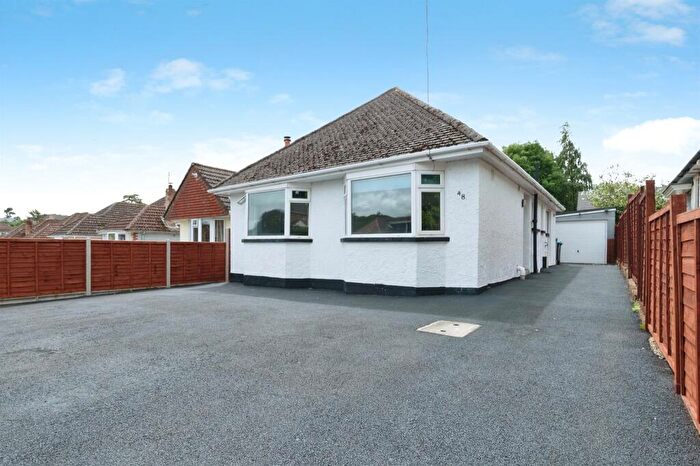 3 Bedroom Detached Bungalow For Sale In Paddington Grove, Bournemouth, BH11