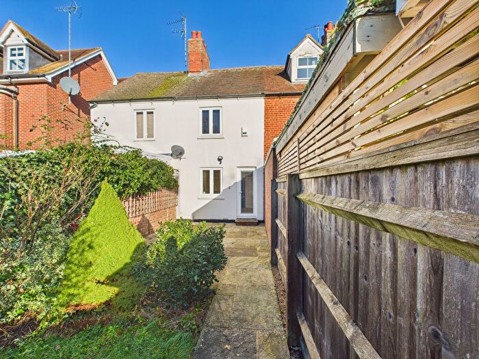 2 Bedroom Terraced House For Sale In Bridge Terrace, Thame, Oxfordshire, OX9