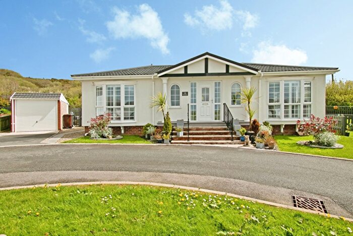 2 Bedroom Property For Sale In Kew Pennmena, Pedna Carne, Higher Fraddon, St. Columb, TR9