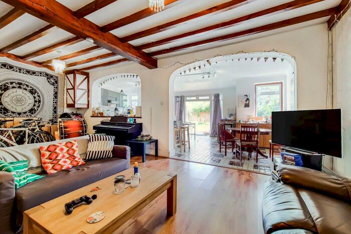 4 Bedroom Terraced House To Rent In Cobham Road, London, N22