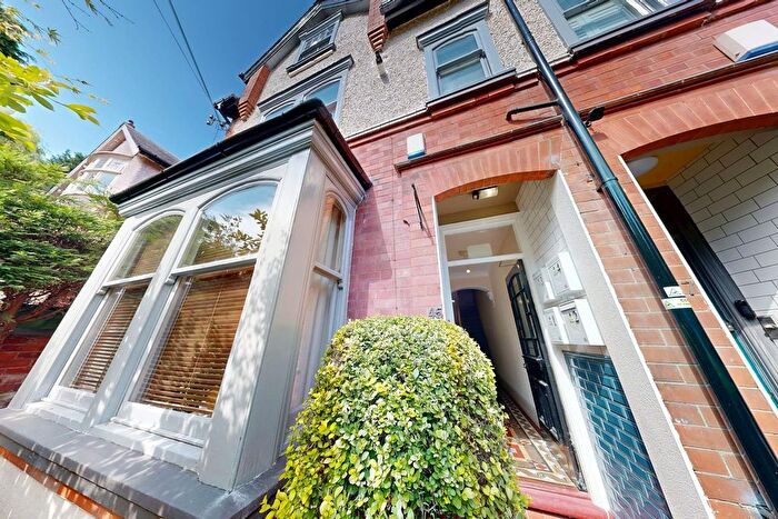 1 Bedroom Flat To Rent In Cyprus Road, Nottingham, NG3