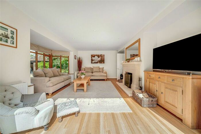 4 Bedroom Detached House For Sale In Chichester Road, Upper Norton, Selsey, West Sussex, PO20