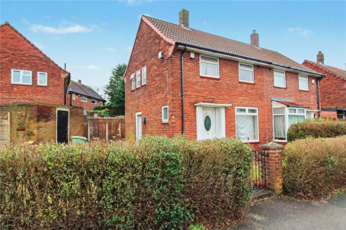 2 Bedroom Semi Detached House For Sale In Boggart Hill Drive, Leeds, West Yorkshire, LS14