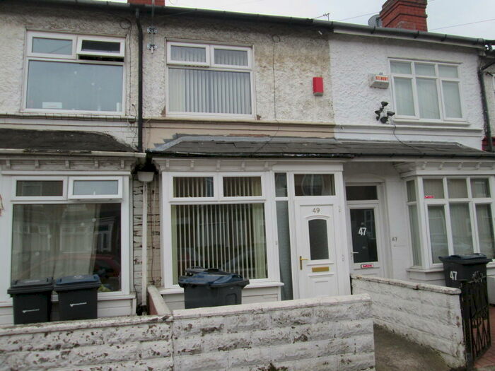 2 Bedroom Terraced House To Rent In Medina Road, B11