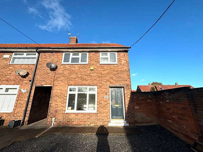3 Bedroom Property To Rent In Valentine Close, Hull, HU4