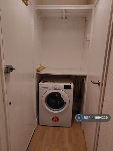 1 Bedroom Flat To Rent In York Road, Guildford, GU1