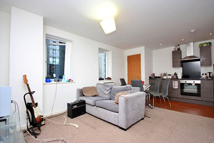 1 Bedroom Flat To Rent In Park Rise, Seymour Grove, Manchester, M16