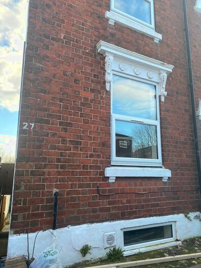 5 Bedroom End Of Terrace House To Rent In Church Road, Dudley, West Midlands, DY2