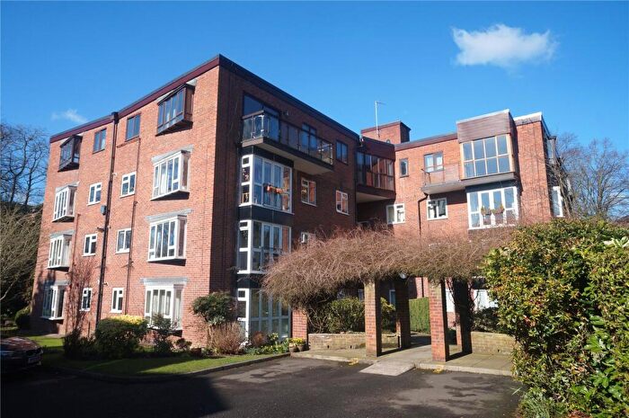 1 Bedroom Flat For Sale In Spath Road, Didsbury, Manchester, Greater Manchester, M20
