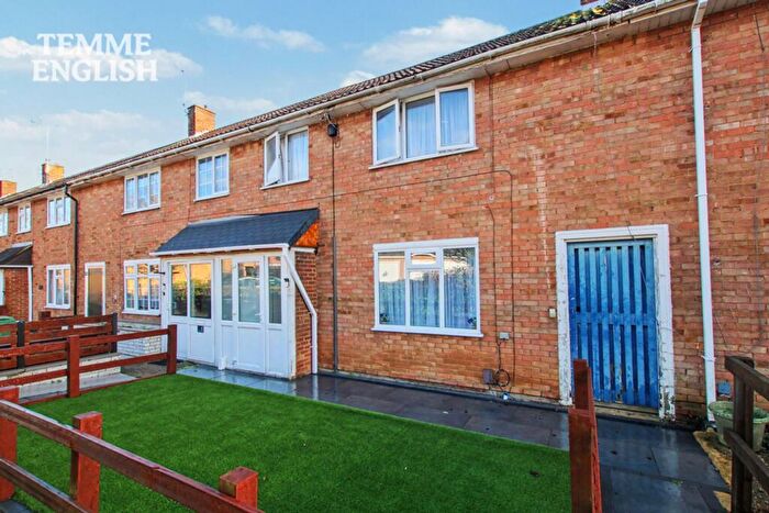 3 Bedroom Terraced House For Sale In Maplestead, Basildon, SS14