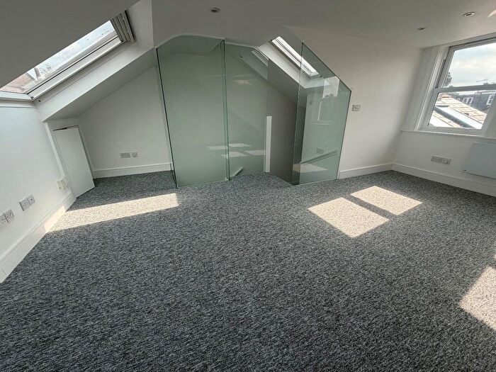 Studio To Rent In Northcote Road, Twickenham, TW1