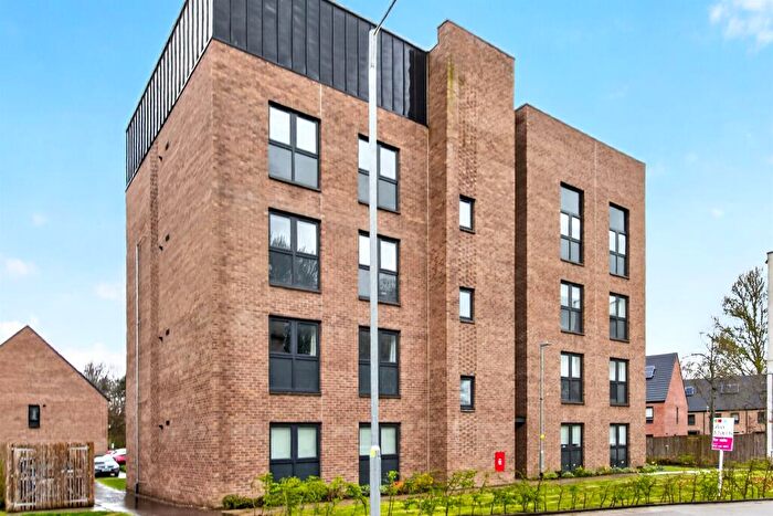 2 Bedroom Flat For Sale In Shawbridge Street, Glasgow, G43
