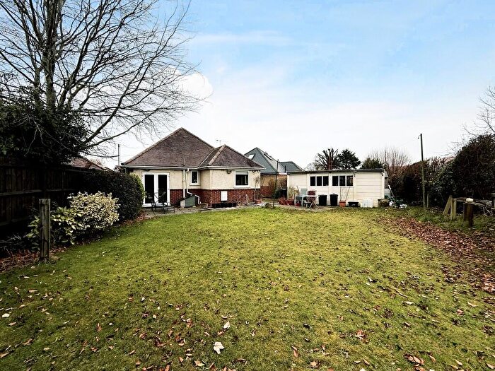 2 Bedroom Detached Bungalow To Rent In Northlands Close, Totton, SO40