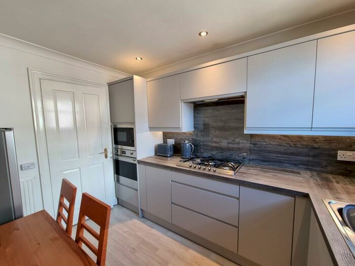 1 Bedroom Flat To Rent In Broomhill Mews, Holburn, Aberdeen, AB10