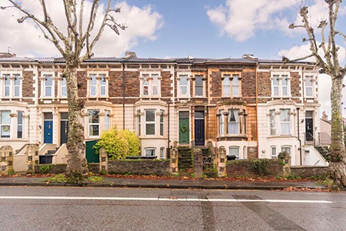 1 Bedroom Apartment For Sale In Fishponds Road, Eastville, Bristol, BS5