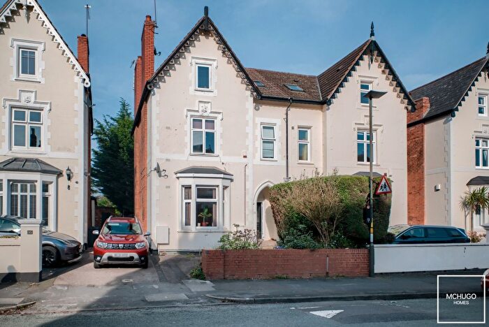 3 Bedroom Flat For Sale In Wentworth Road, Harborne, B17
