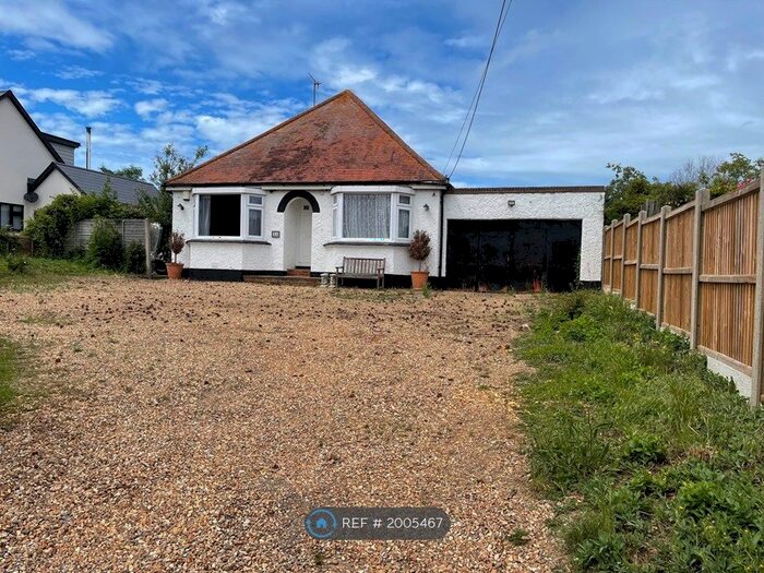 3 Bedroom Bungalow To Rent In Broomfield Road, Herne Bay, CT6