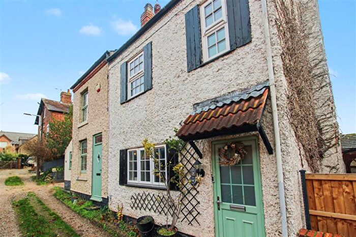 2 Bedroom Semi Detached House For Sale In Critchs Flats, Kimberley, Nottingham, NG16