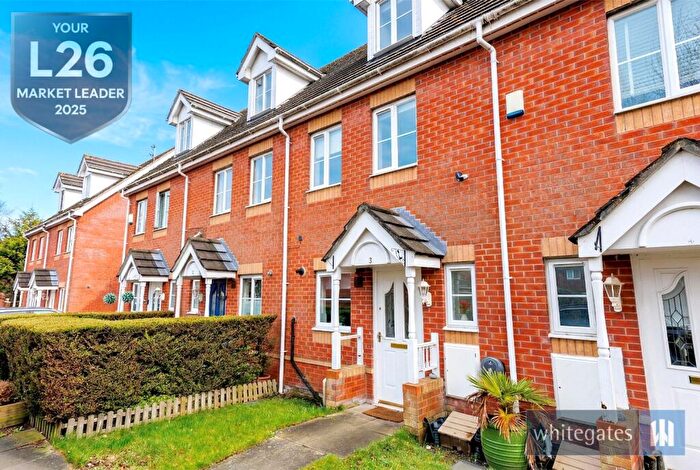 3 Bedroom Semi Detached House For Sale In Alderton Close, Halewood, Knowsley, L26