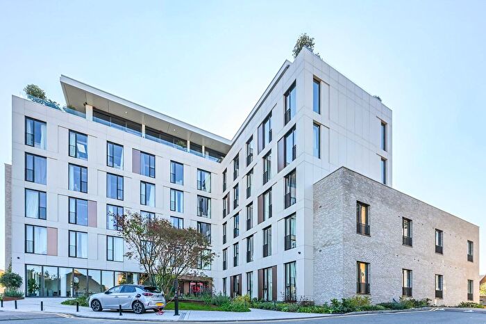 Studio To Rent In Haydon House, Battersea, London, SW11