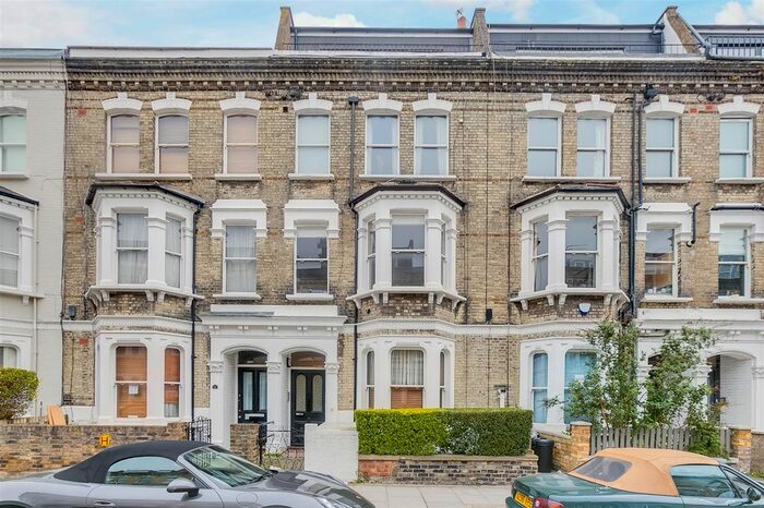1 Bedroom Flat To Rent In Radipole Road, London, SW6